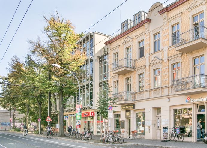 Außenansicht des Praxisstandorts in Potsdam-Babelsberg